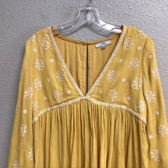 Fate Yellow Embroidered Bell Sleeve Top Boho Top Babydoll Loose Size Small - Picture 3 of 10